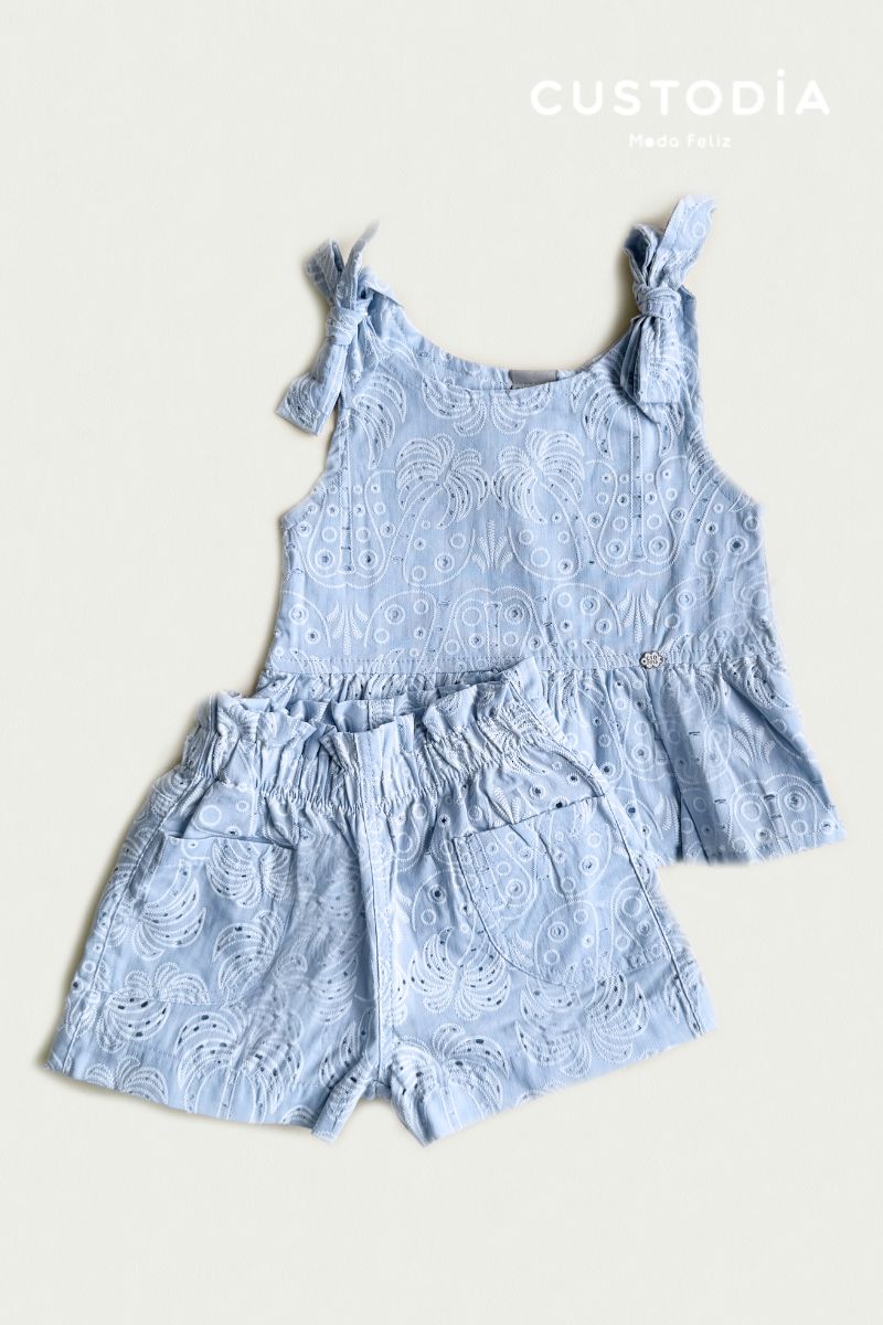 Set Short y Blusita Efecto Bordado