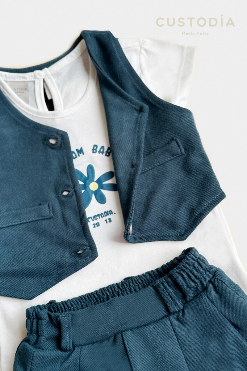 Set Chaleco y Falda Short Margaret