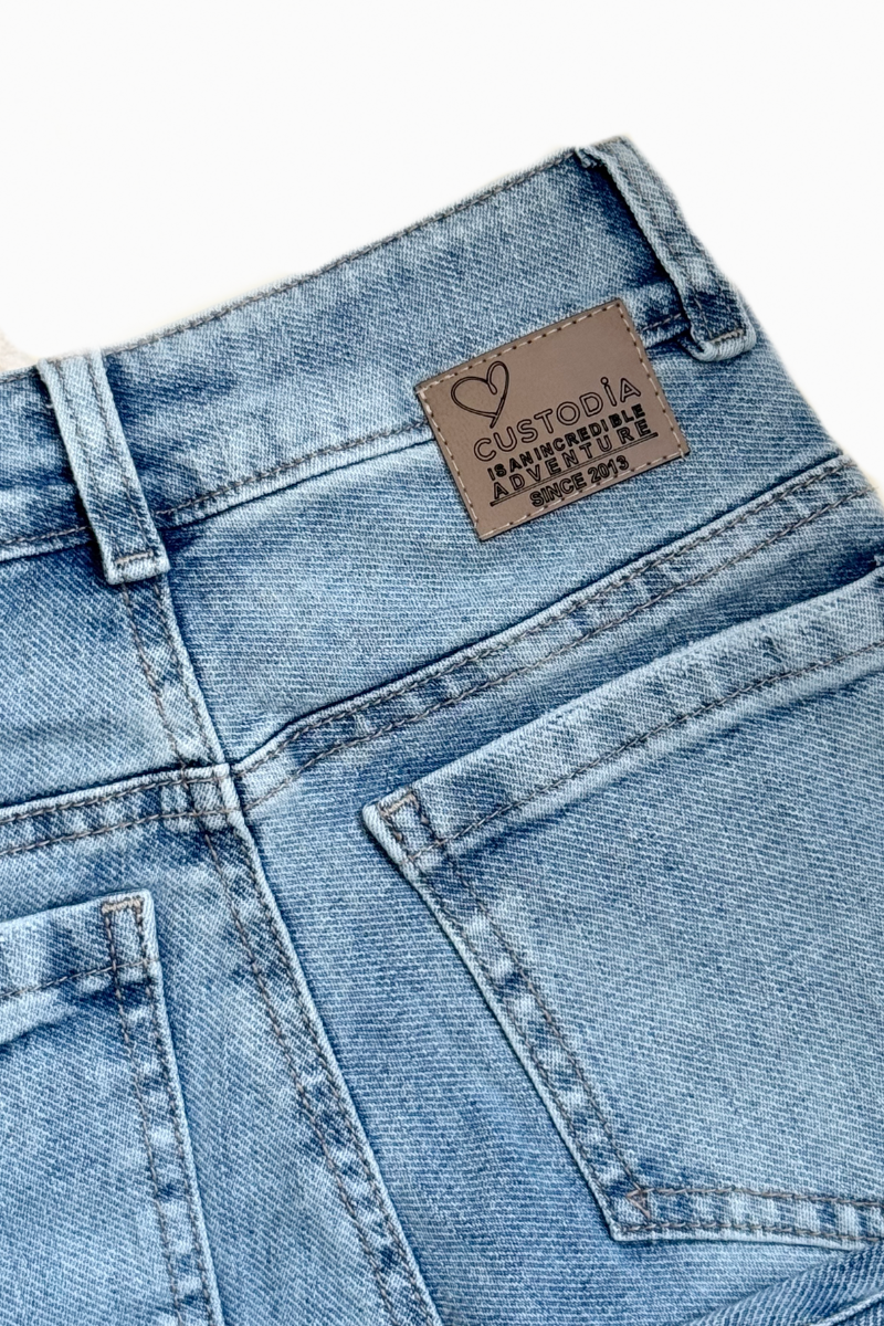 Set Jean y Buzo Blonda