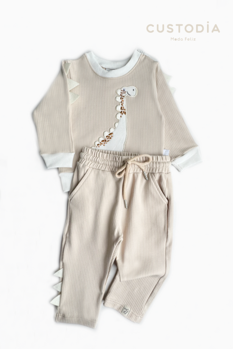 Set Buzo y Jogger Dino Aleticas