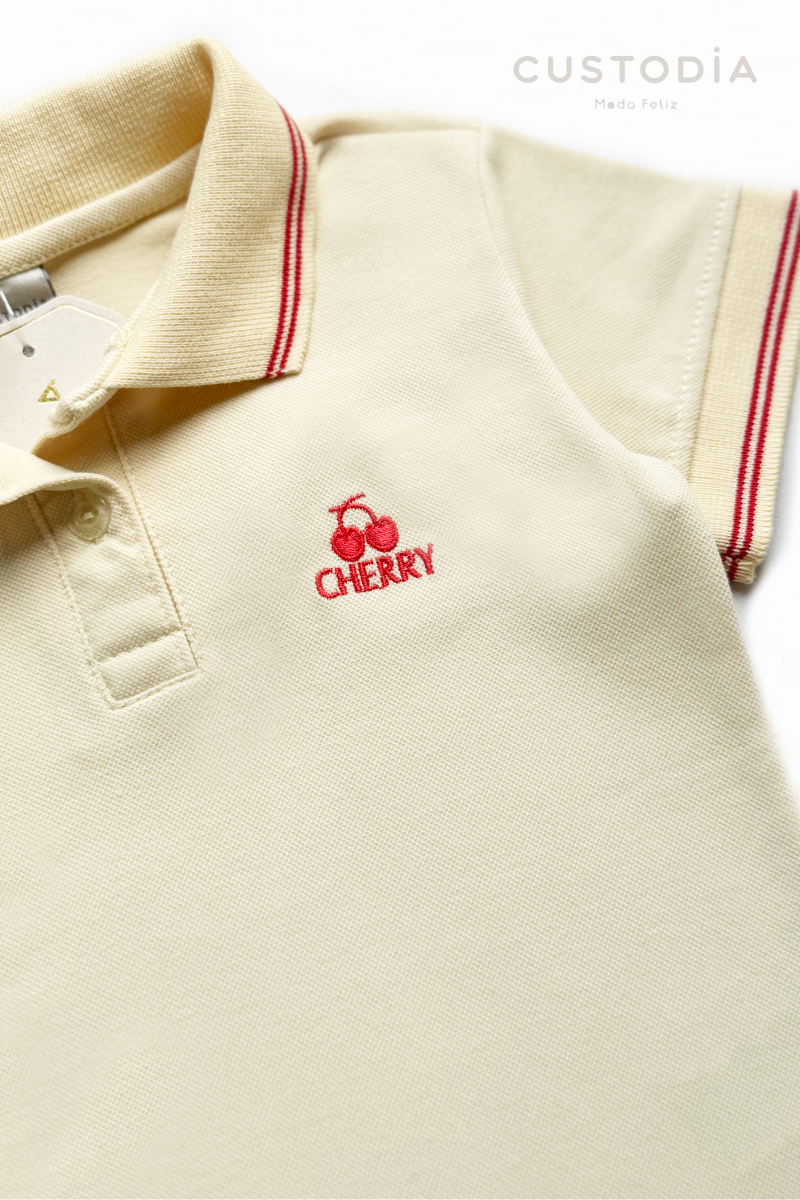 Camiseta Tipo Polo Cherry