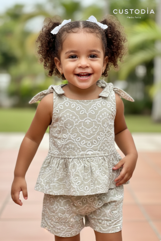 Set Short y Blusita Efecto Bordado