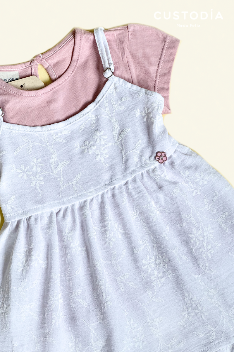 Vestido Y Camiseta Textura