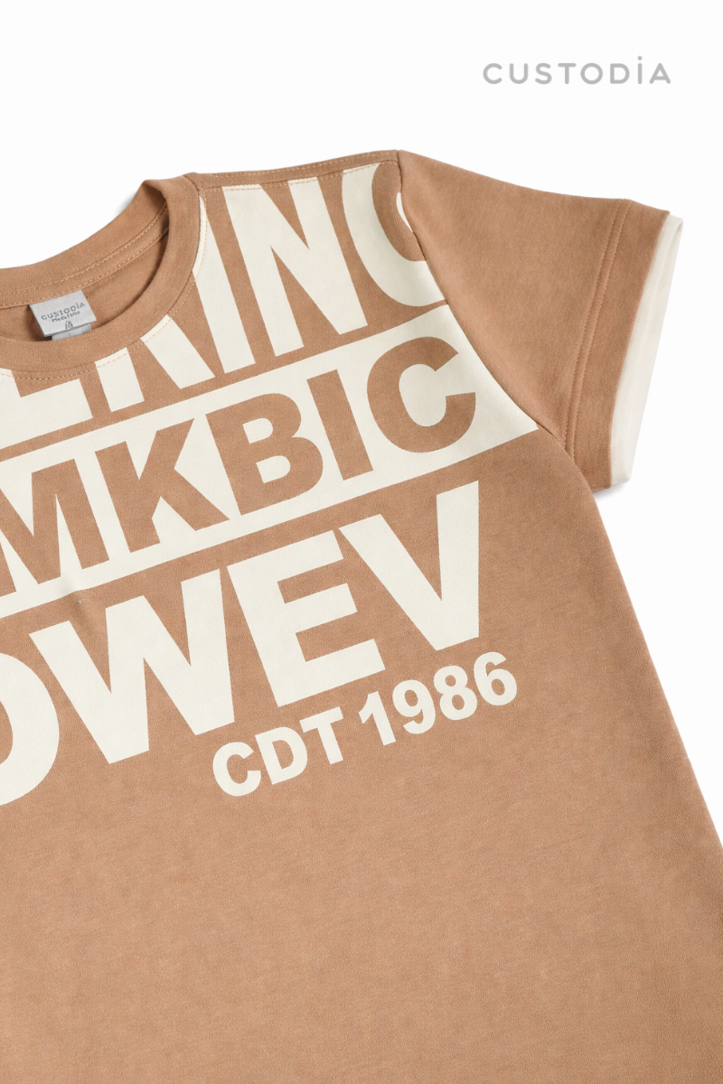 Camiseta Lettering Urban