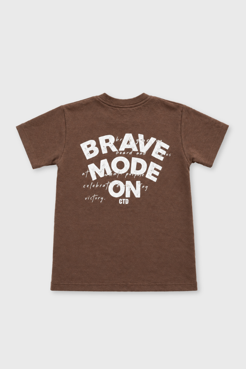 Camiseta Brave Mode On