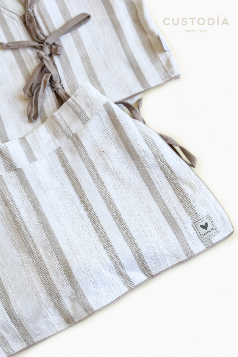 Set Falda Short y Chaleco Rayas